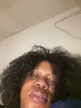 Stripchat Free Porn Cam of Boneca25