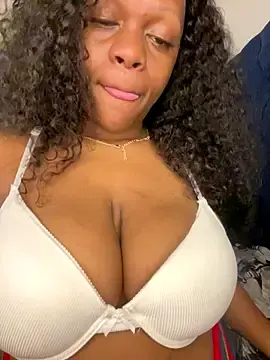 Stripchat Live Porn of Boneca25