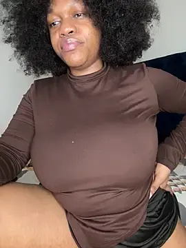 Stripchat Free Live Porn of Boneca25