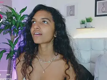 Stripchat Best Webcam of YuliethPetite