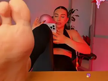 Stripchat Live Sex of charlotte__grey