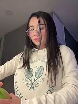 Stripchat Live Sex of Michelle_Zoe