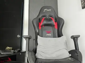 Stripchat Nude Webcam of sergiio_mesa27