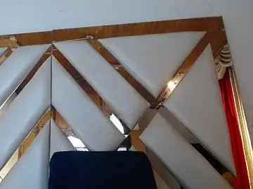 Stripchat Live Sex of nathaly_low1