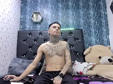 Stripchat Live Sex of exotic_hot_couple