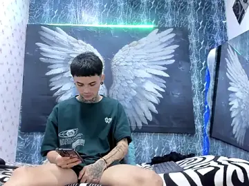 Stripchat Free Porn Cam of exotic_hot_couple