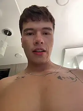 Stripchat Best Webcam of Logan_smith1