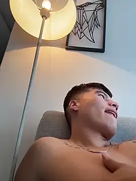 Stripchat Adult Webcams of Logan_smith1