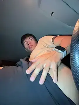 Stripchat Best live sex cam show of Logan_smith1