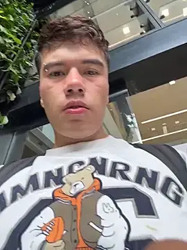 Stripchat Sex Chat of Logan_smith1