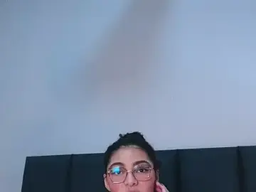 Stripchat Adult Webcams of LunaAspen_