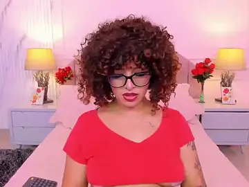 Stripchat Sex Chat of MadelaineJones