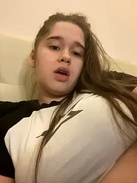 Stripchat Watch Live Sex Cams of HornyGirlH