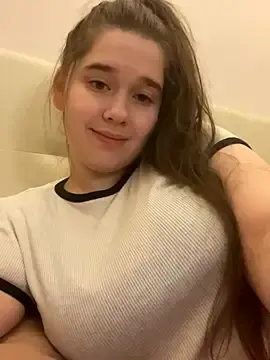 Stripchat Live Sex of HornyGirlH