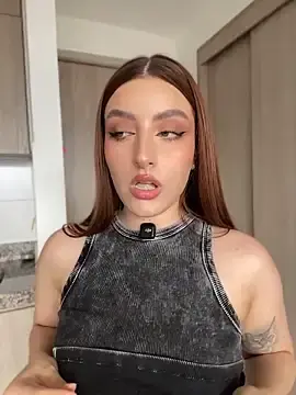 Stripchat Live Sex Cam of Anavi_
