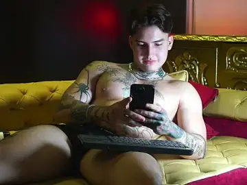 Stripchat Adult Video Chat of dantecoppolaa_