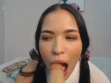 Stripchat Best live sex cam show of zooombee