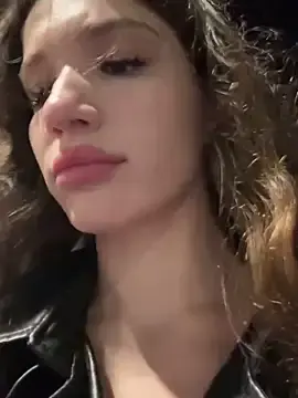 Stripchat Watch Live Sex Cams of shy_priincess