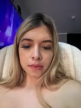 Stripchat Live Sex of carolina__star
