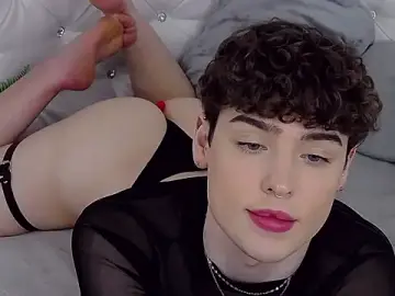 Stripchat Free Porn Cam of RobbyCharming