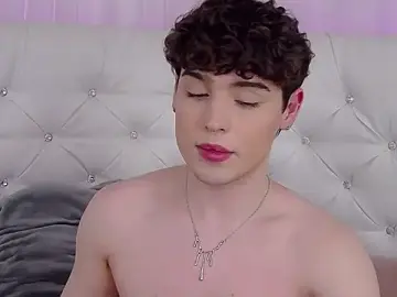 Stripchat Free Live Porn of RobbyCharming