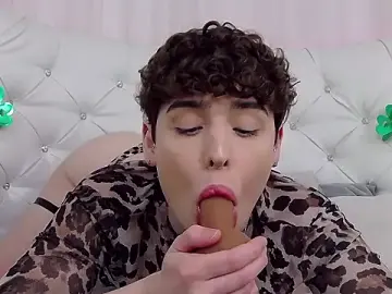 Stripchat Adult Video Chat of RobbyCharming