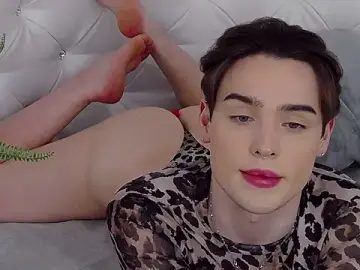 Stripchat Best Webcam of RobbyCharming