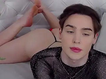 Stripchat Free Porn Cam of RobbyCharming