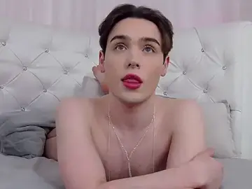 Stripchat Best live sex cam show of RobbyCharming