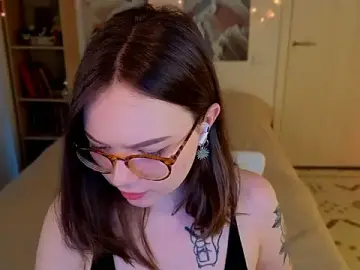 Stripchat Nude Webcam of MilenaSaint