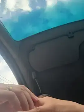 Stripchat Free Porn Cam of Pretty_Isadora