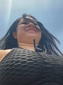 Stripchat Adult Webcam of Pretty_Isadora