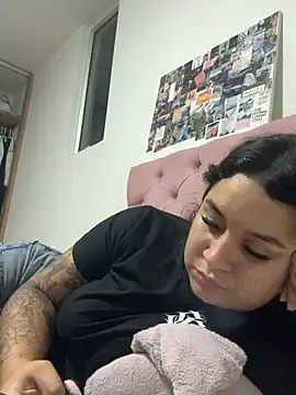 Stripchat Best live sex cam show of Pretty_Isadora