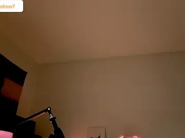 Stripchat Sex Cam of JordanShow