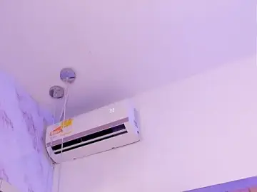 Stripchat Live Sex of AkazaBoy_