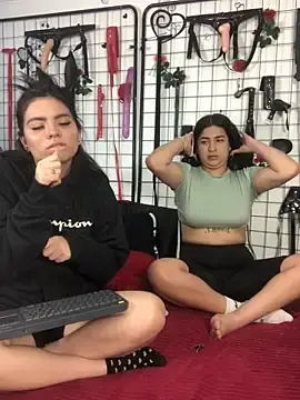 Stripchat Nude Webcam of 1lovelygirls