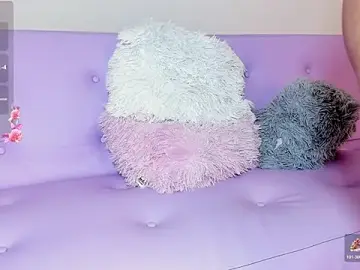 Stripchat Live Sex Cam of Cutee_Worldd