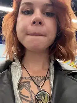 Stripchat Live Sex of RosieSecret
