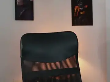 Stripchat Nude Webcam of Hazzan_Velez