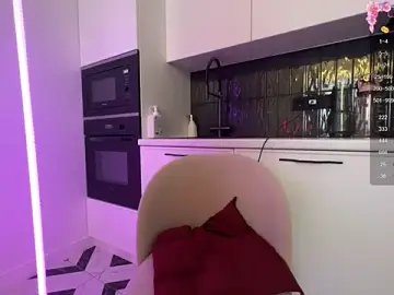 Stripchat Free Live Porn of avroramey