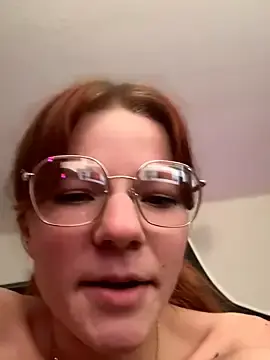 Stripchat Adult Webcams of foxy_ana13