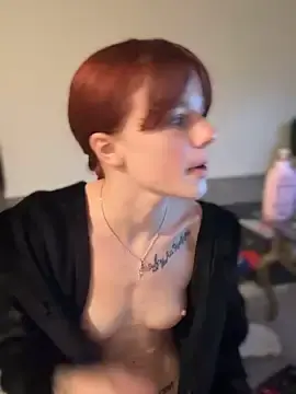 Stripchat Free Porn Cam of foxy_ana13