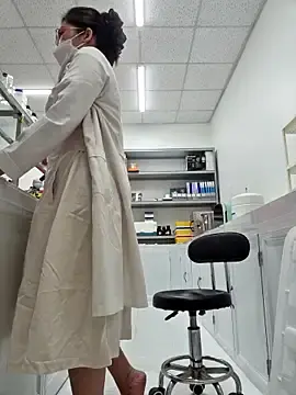 Stripchat Adult Video Chat of HinaLovely