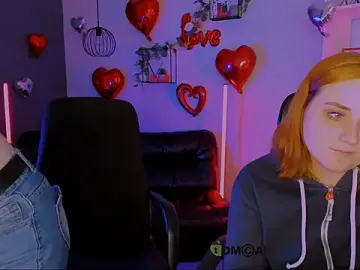 Stripchat Best live sex cam show of pure_radiance1