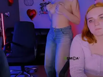 Stripchat Sex Chat of pure_radiance1