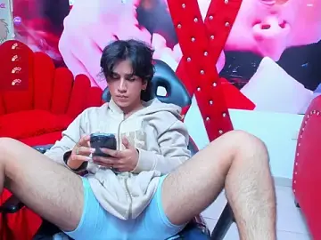 Stripchat Best Webcam of alex_477