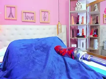 Stripchat Sex Cam of leylla_