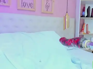 Stripchat Best Webcam of leylla_