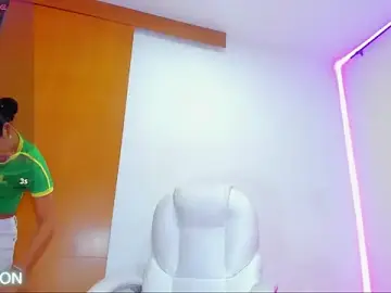 Stripchat Live Sex of miiarod