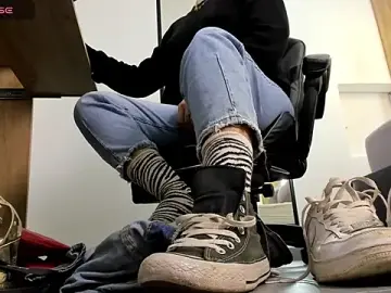 Stripchat Sex Cam of alma_fenix